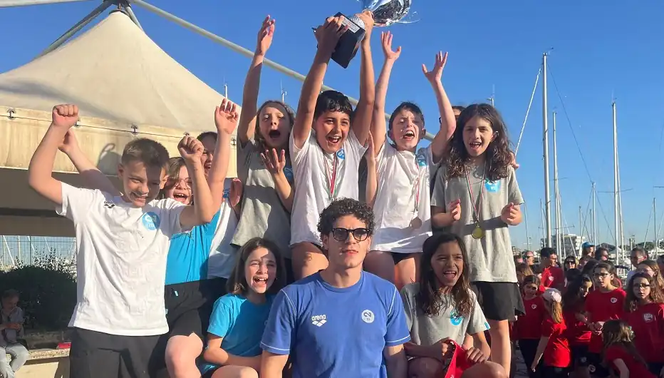 Nuoto. La M2 a Bari nel 17° trofeo Michele Lorusso vince la classifica Esordienti B