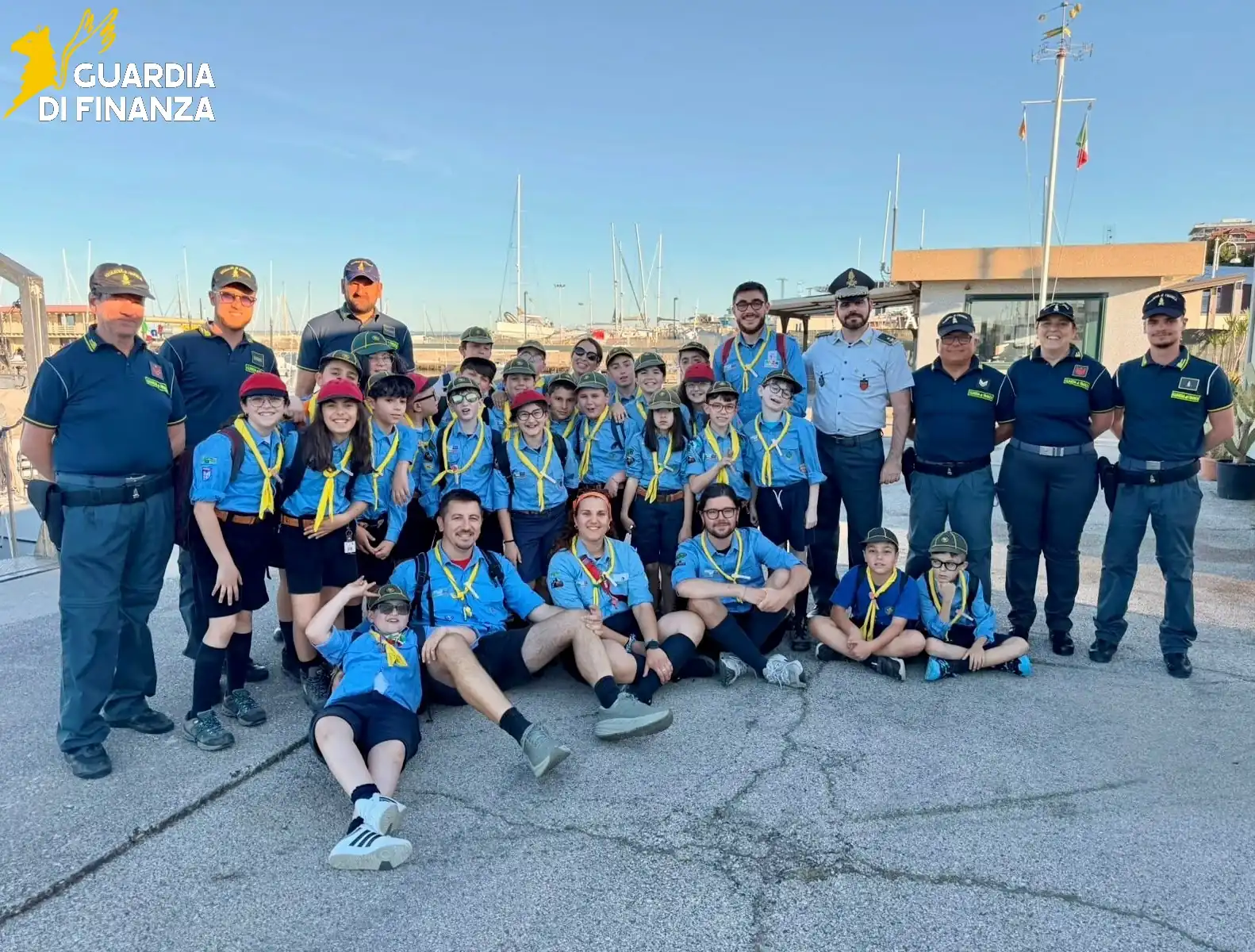 Roan Termoli: la Guardia di finanza incontra i piccoli Scout