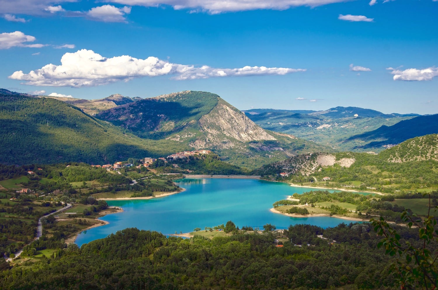 Lago di Castel San Vincenzo nel Molise
